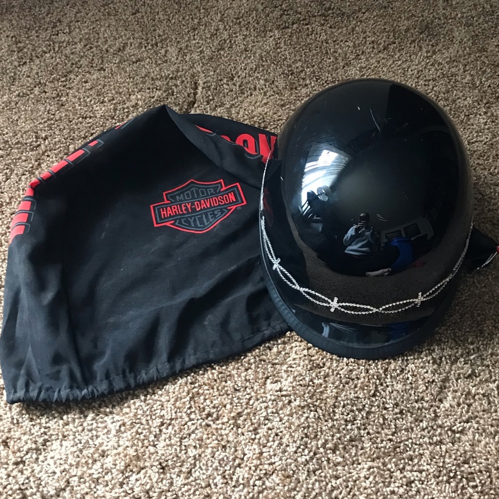Women’s rhinestone Harley Davidson Helmet